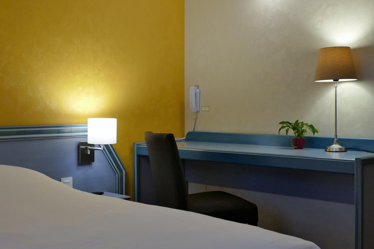 Au Relais De L'Ill Hotell Sermersheim Eksteriør bilde